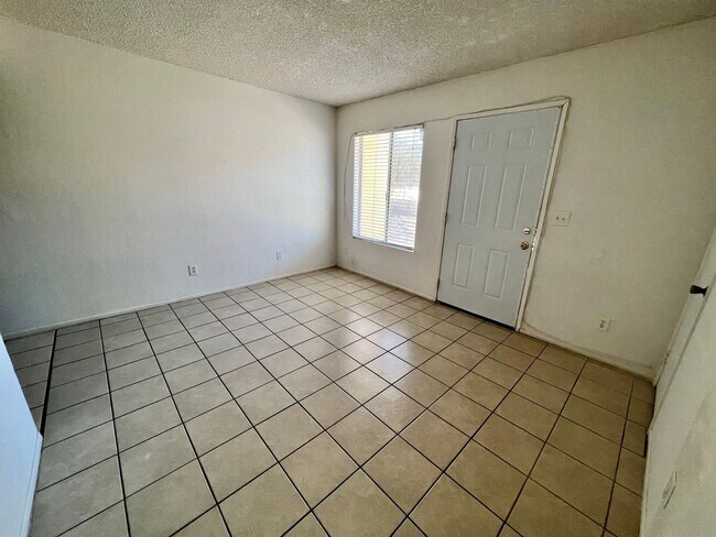 73433 Sun Valley Dr Unit A