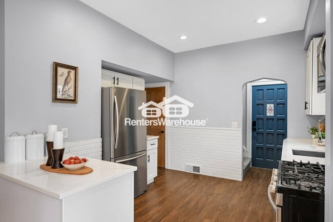 Photo - 4100 Vera Cruz Ave N