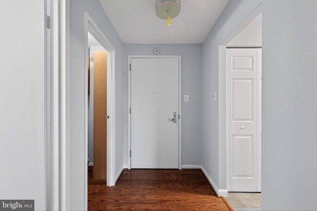 Photo - 200 N Pickett St Unit 506