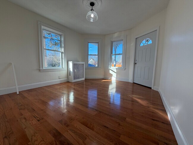 Photo - 12 Winthrop St