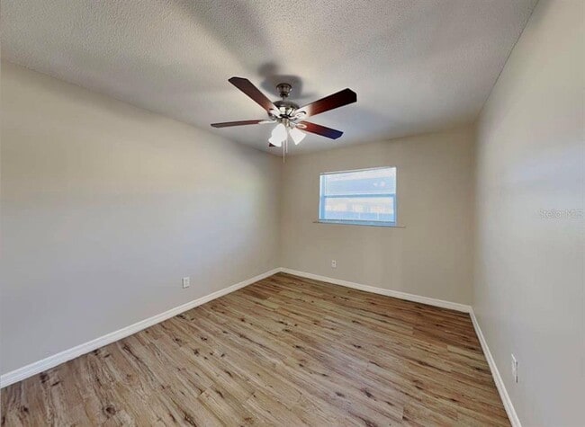 Photo - 963 Sonata Ln
