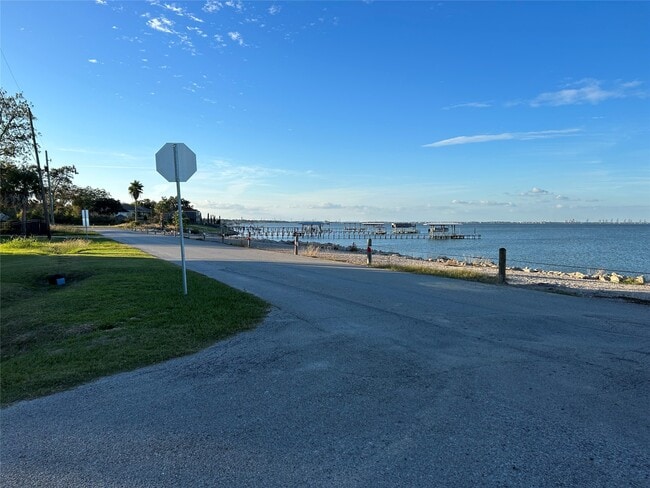 Building Photo - 4318 1st St Unit C