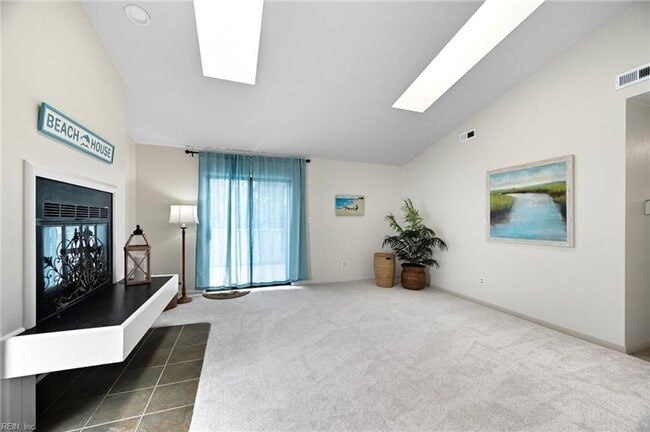 Photo - 2416 Loran Ct