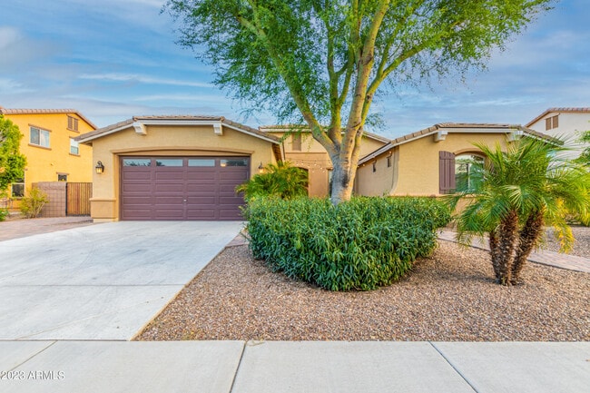 Photo - 179 W Powell Way