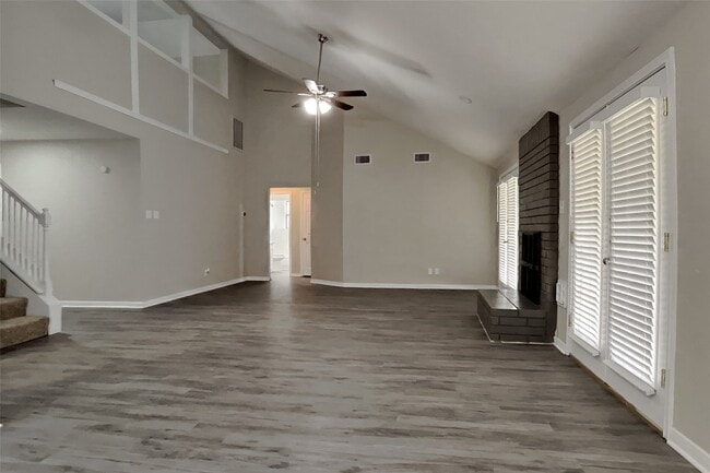 Photo - 6818 White Tail Dr