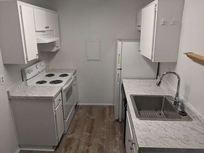 Photo - 13759 NE 69th St