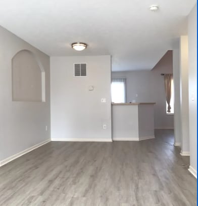 Photo - 2680 Sawmill Reserve Dr