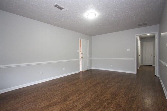 Photo - 3252 Inez Dr