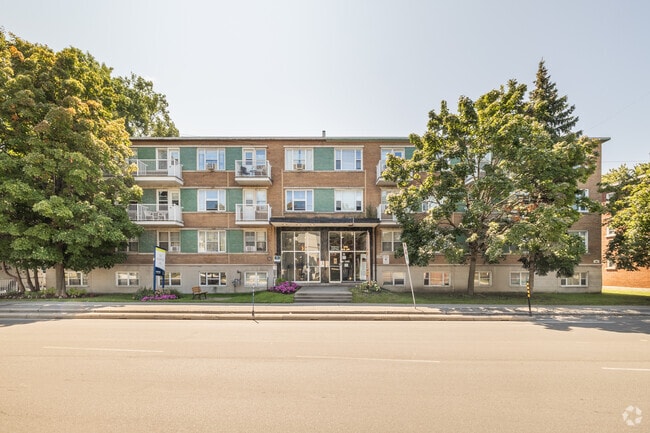 Building Photo - 362 McArthur & 388-390 Irwin Miller