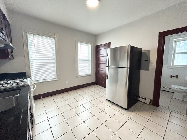 Photo - 24 Maryland St Unit 2