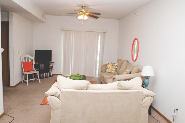 Photo - West View Apartments