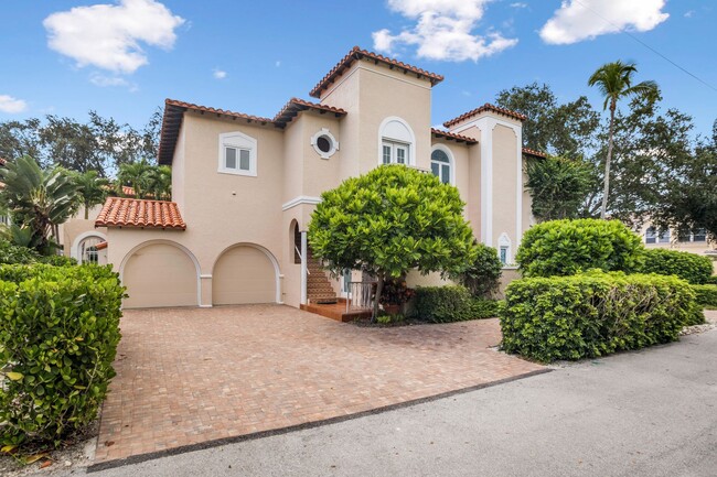 ** OLDE NAPLES ** 3 BED + DEN / 3 BATH - G... - ** OLDE NAPLES ** 3 BED + DEN / 3 BATH - G... Rental