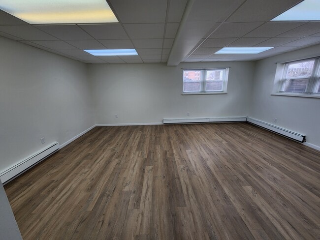 Photo - 517 Triplex Unit 3