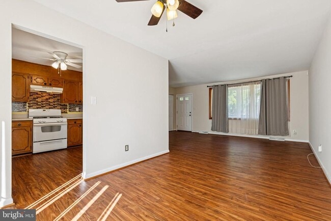 Photo - 3201 Marquis Dr