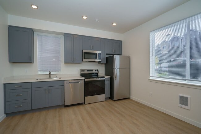 Photo - 4343 S Alder St Unit 102