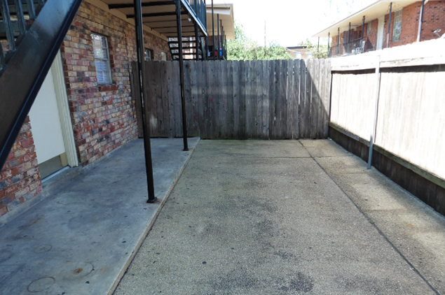 Building Photo - 4112 Hessmer Ave Unit 1