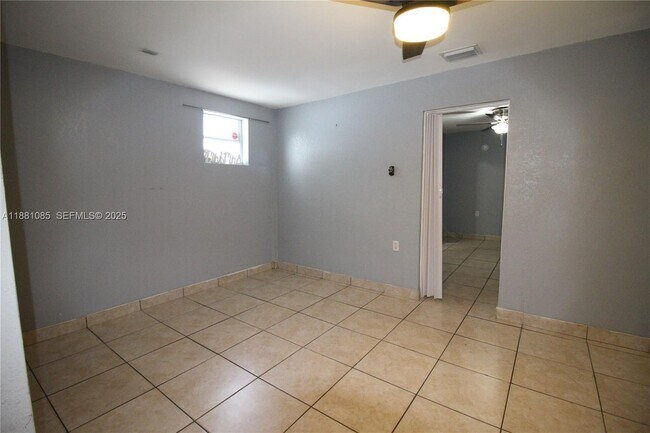 Photo - 16120 NW 45th Ave Unit B