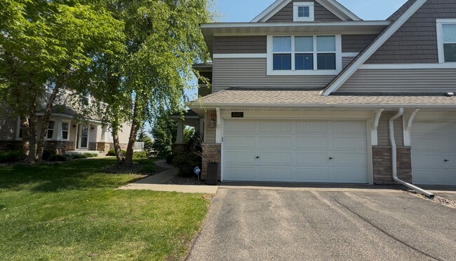 Photo - 15497 Junegrass Ln Townhome