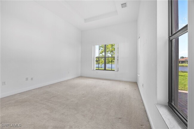 Building Photo - 5087 Salerno St