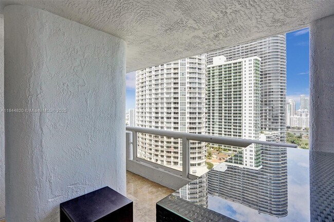 Photo - 1717 N Bayshore Dr Unit A-2547