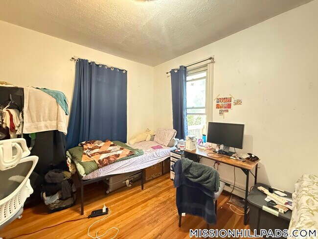 Photo - 50 Fisher Ave Unit 3