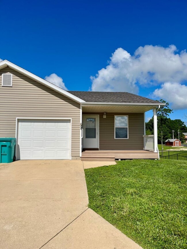 All Inclusive Duplex | 4 Bed | 2.5 Bath - All Inclusive Duplex | 4 Bed | 2.5 Bath House