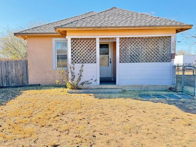 Building Photo - 215 S 3rd St