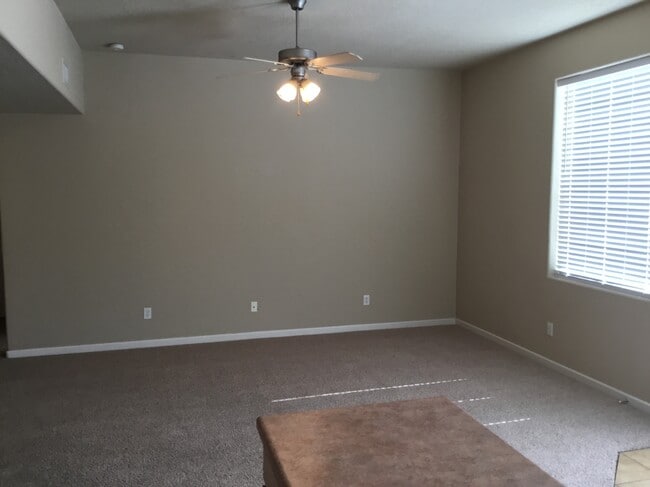 Photo - 2020 Palenque Dr SE