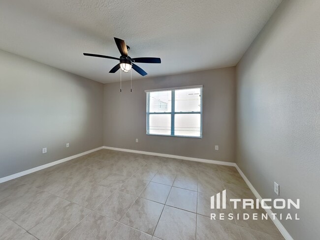 Photo - 5131 Star Ruby Ave