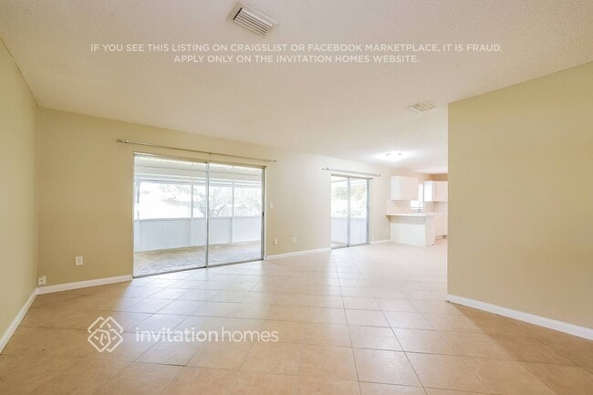 Photo - 2454 Hope Ave
