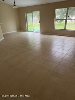 Photo - 287 Barbarossa Rd NW