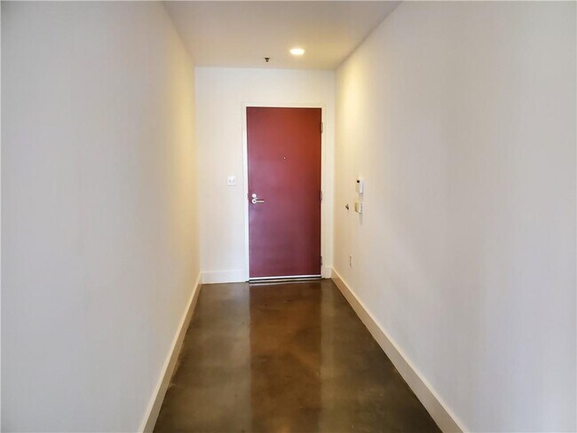 Photo - 845 Spring St NW Unit 102