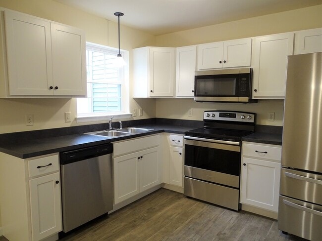 Photo - 609 Byler Cir