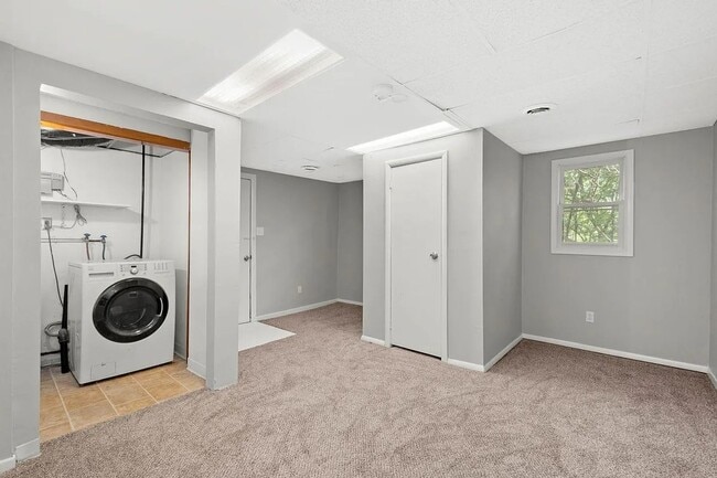 Photo - 207 Marie Ave