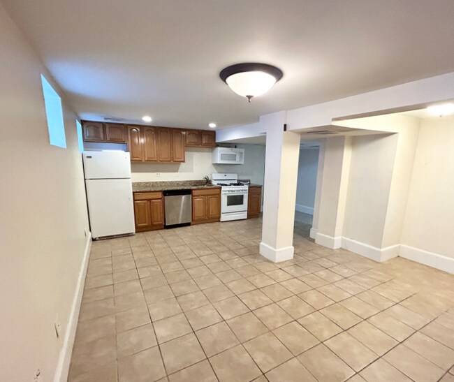 Photo - 1568 Tremont St Apartments Unit 1