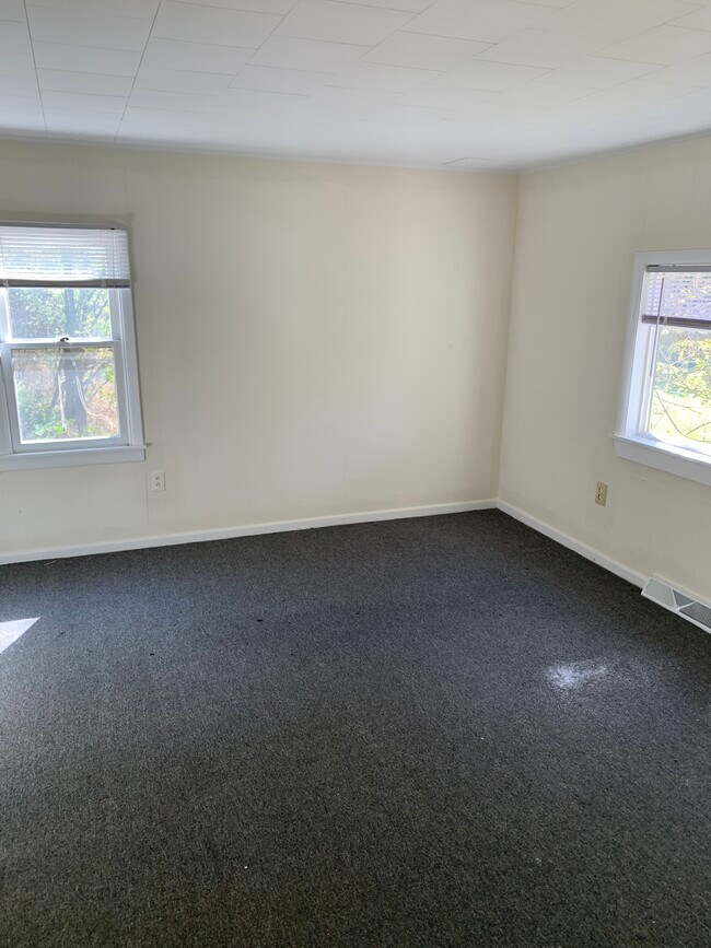949 Dryden Rd Unit 3