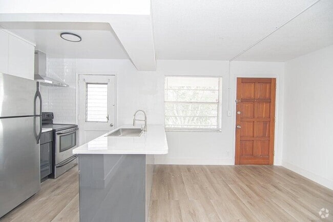 Building Photo - 6150 SW 37th St Unit 00 Rental