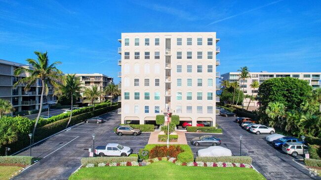 Building Photo - 3230 S Ocean Blvd Unit C-100 Rental