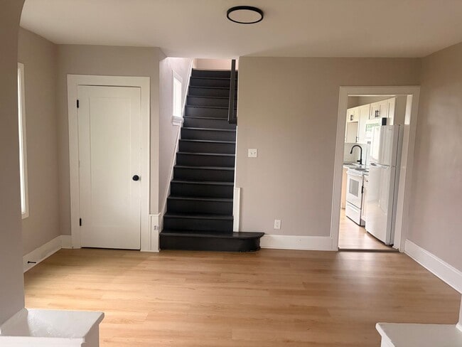 Photo - 1328 E 21st Ave