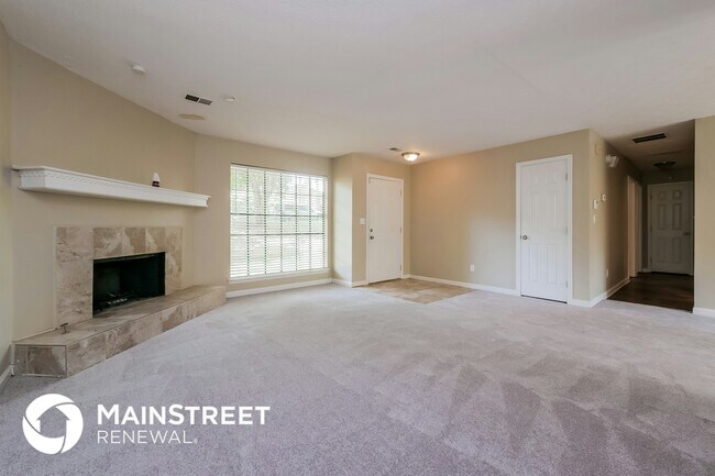 Photo - 8202 Winewood Ct