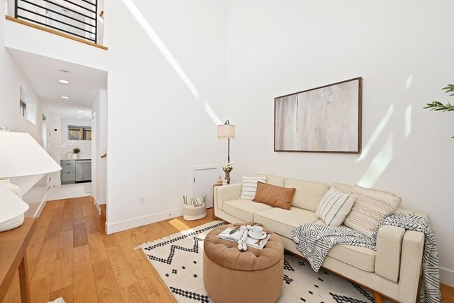 Photo - Modern 2BR End-Unit Townhome with Two Rooftop Decks