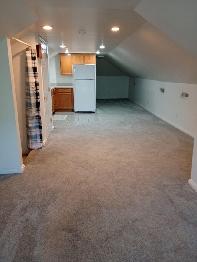 1628 Quarrier St Unit D