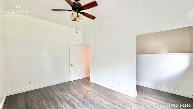 Photo - 115 Close Av