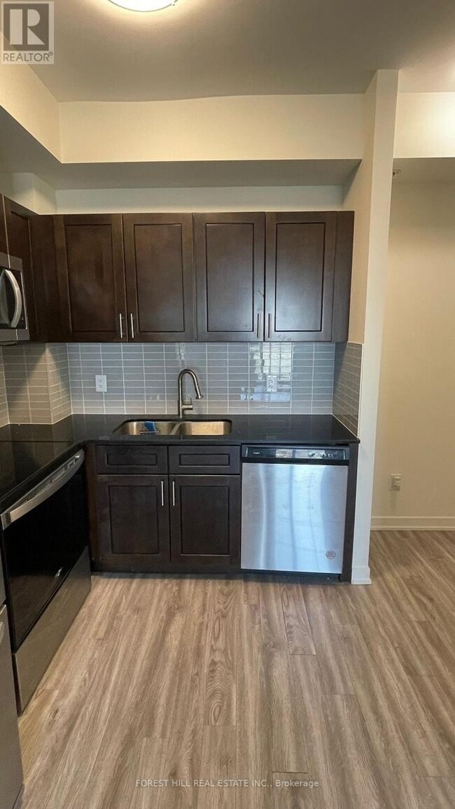 Photo - 128 King St N Unit 1511