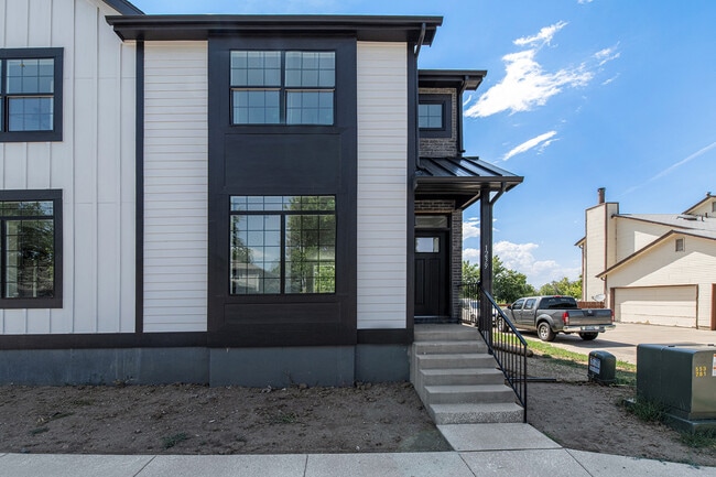 Photo - Sable View Townhomes