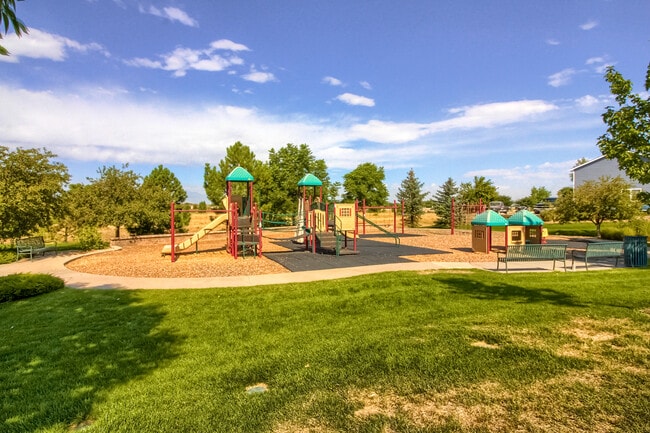 Photo - 345 Smith Cir