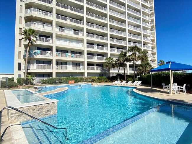 Photo - 7700 Seawall Blvd