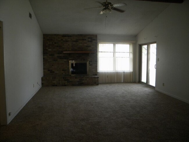 4929 Reginald Dr