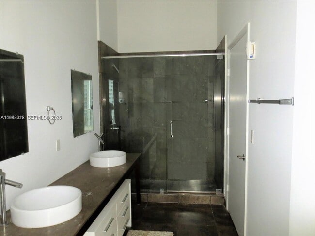 Photo - 475 Brickell Ave Unit 2212