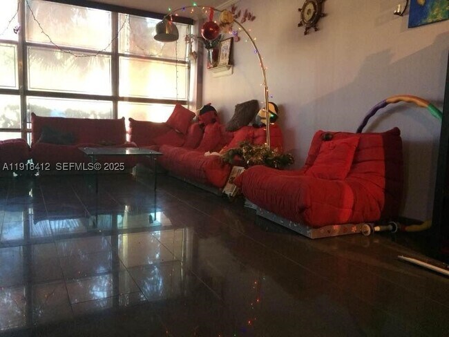 Photo - 2001 Atlantic Shores Blvd Unit 101